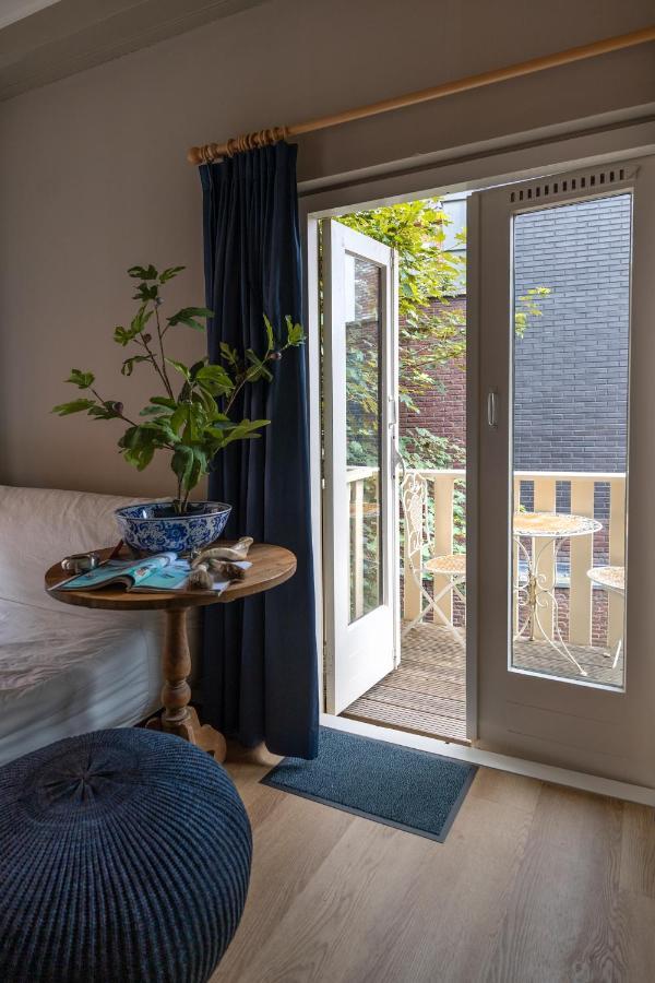 Heritage 17Th Century City Apartment Monsieur Philippe Λεουβάρντεν Εξωτερικό φωτογραφία